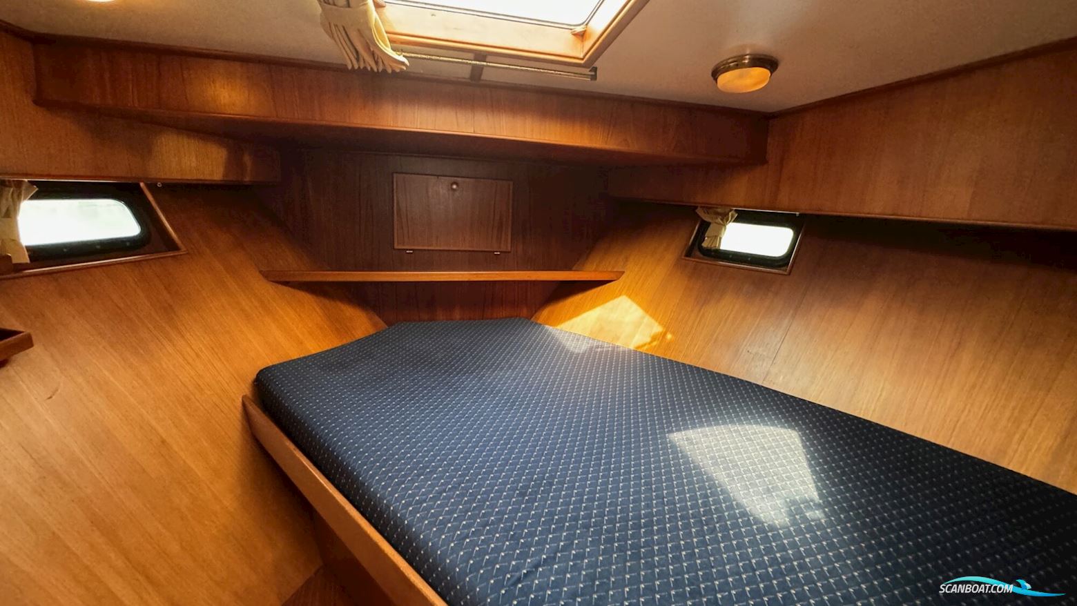 Vri-Jon Contessa 37 AK Cabrio