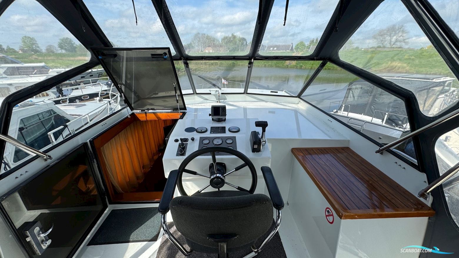 Vri-Jon Contessa 37 AK Cabrio