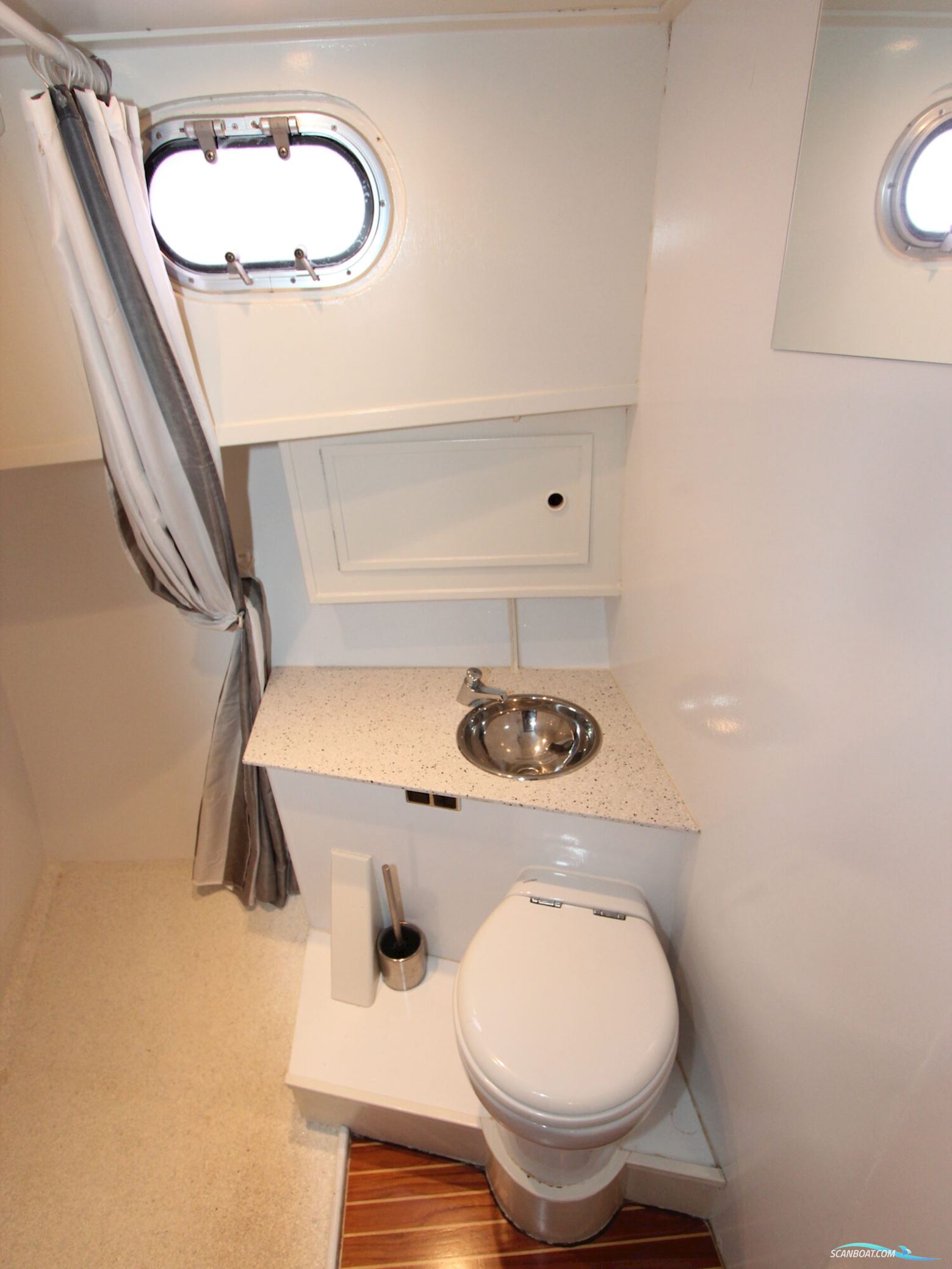 Vripack 11.75 Classic OK Spiegeldeur