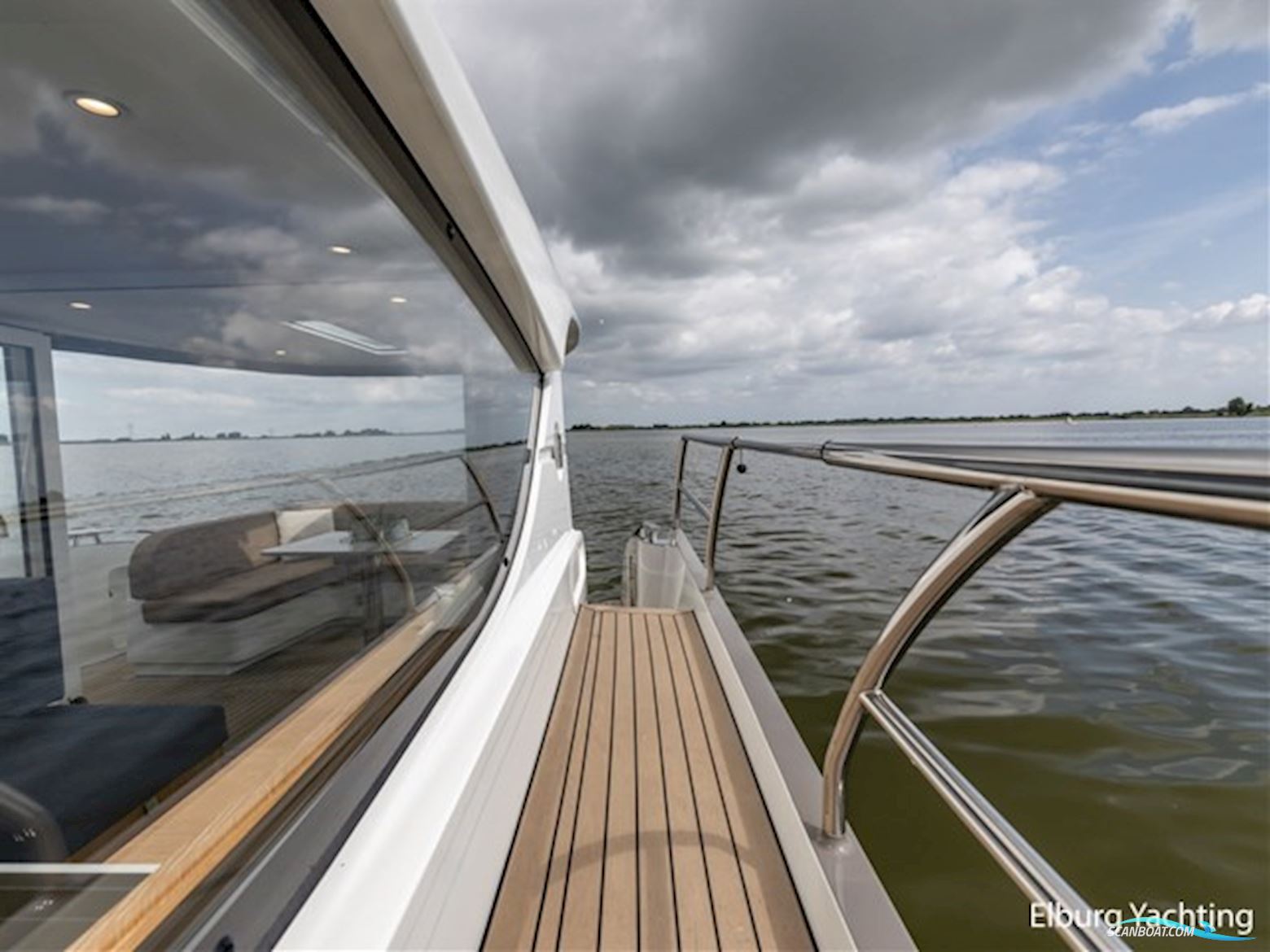 Vripack 42 Open Kuip - Stabilizer