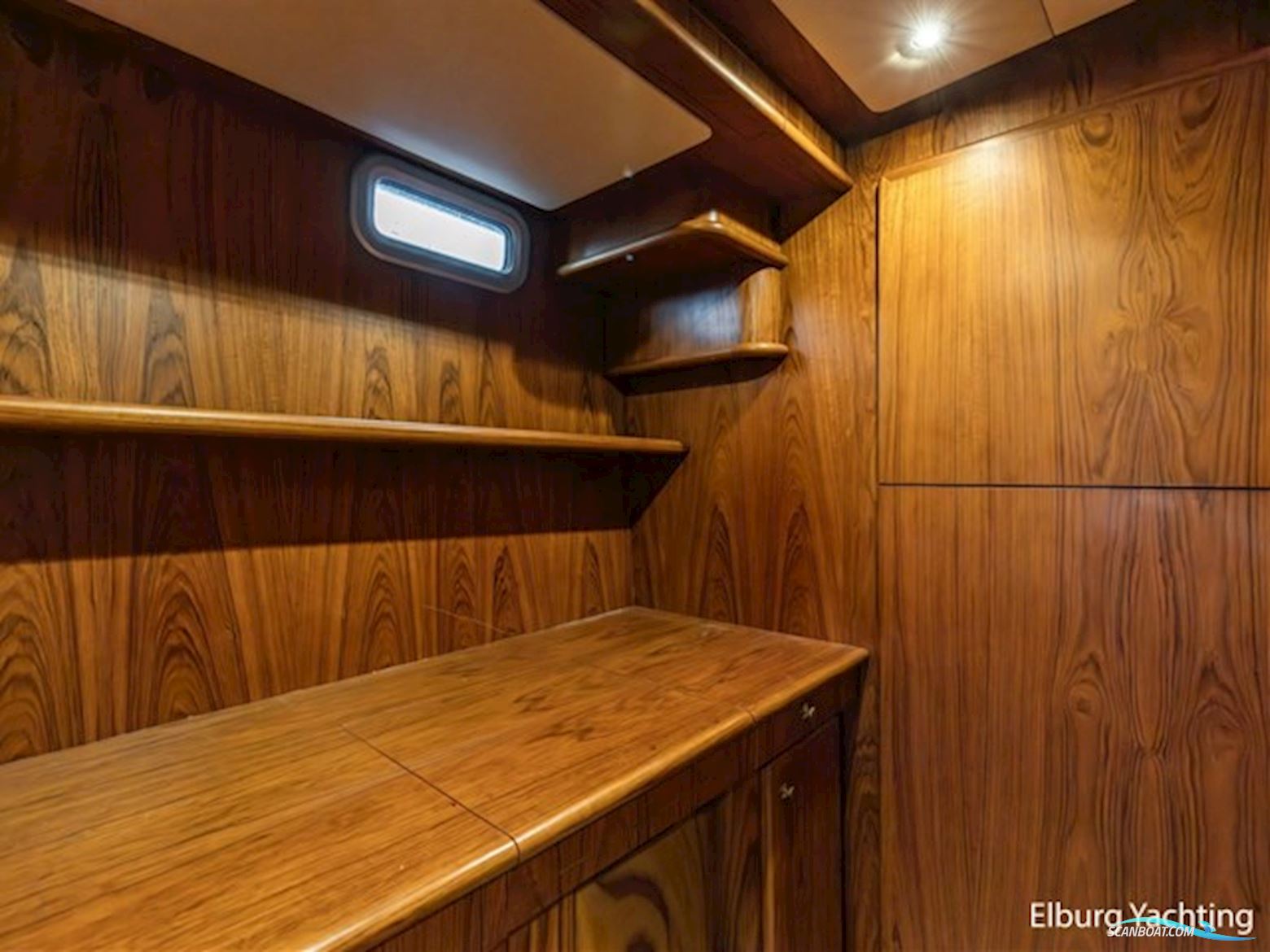 Vripack Spiegelkotter 14.50 - Stabilizers