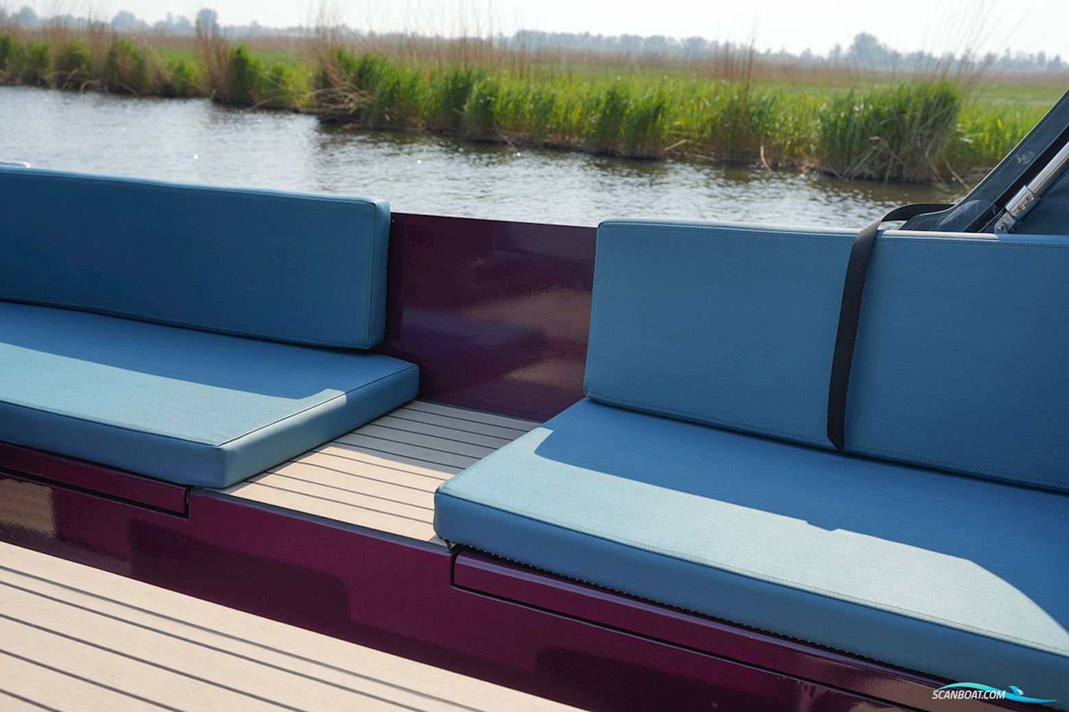 Waterman 8.0 Cabin