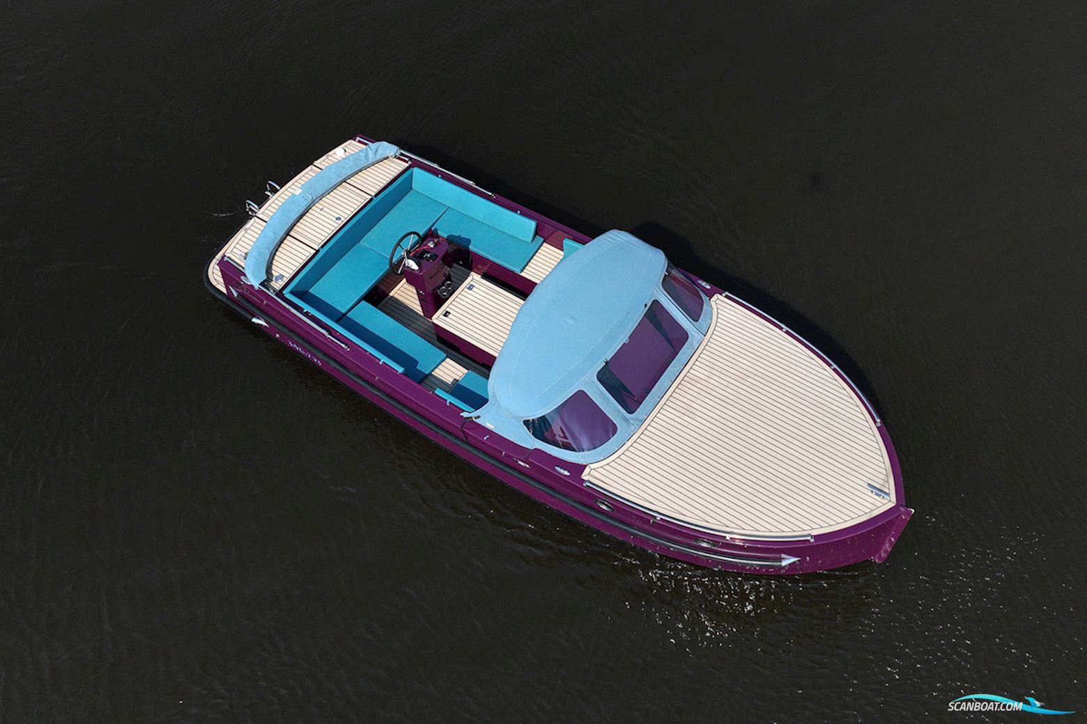 Waterman 8.0 Cabin