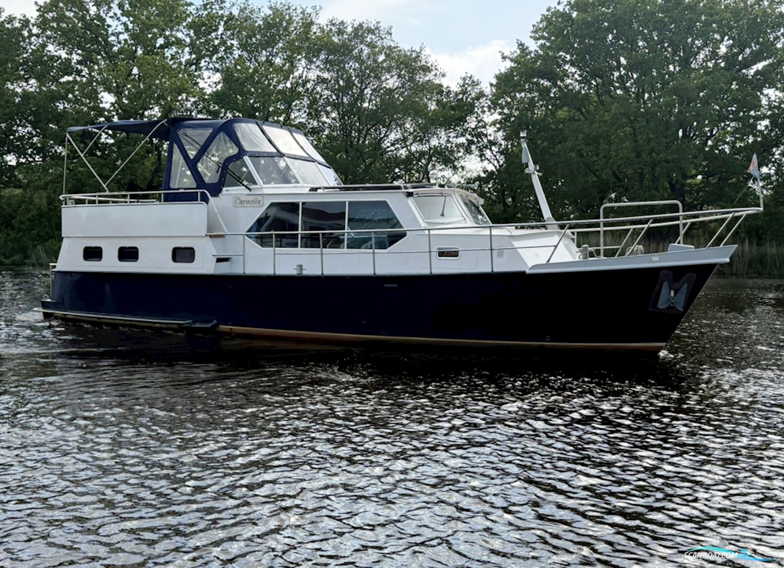 Waterman Kruiser 1200 Motorboten 1978, met Daf motor, The Netherlands