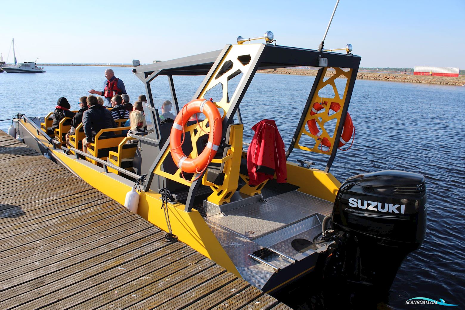 WaterMate Boats LR9 Safari