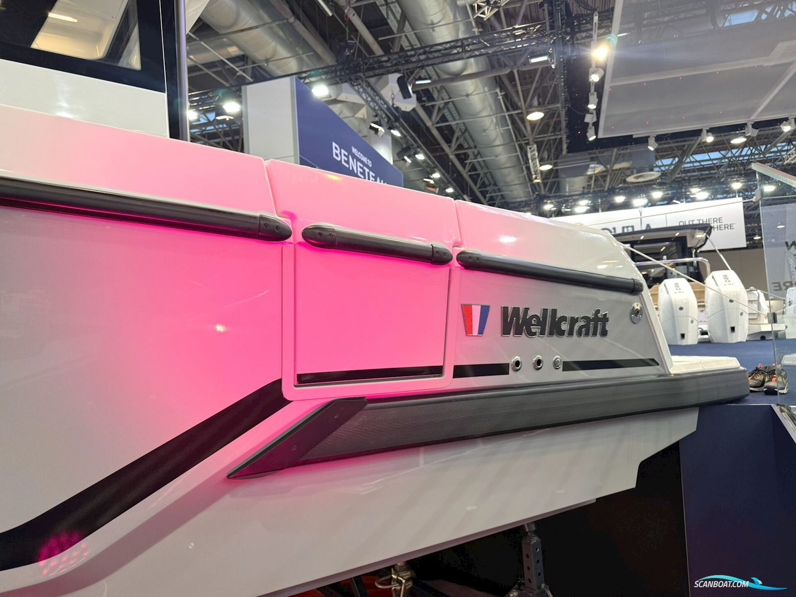 Wellcraft 28 Explorer