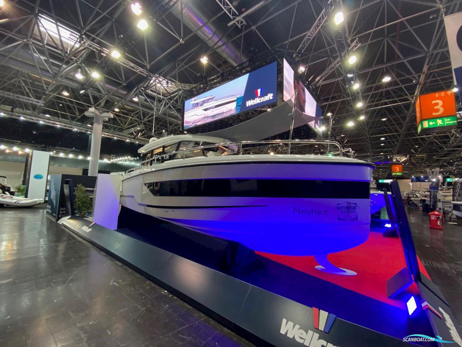 Wellcraft 355 Explorer