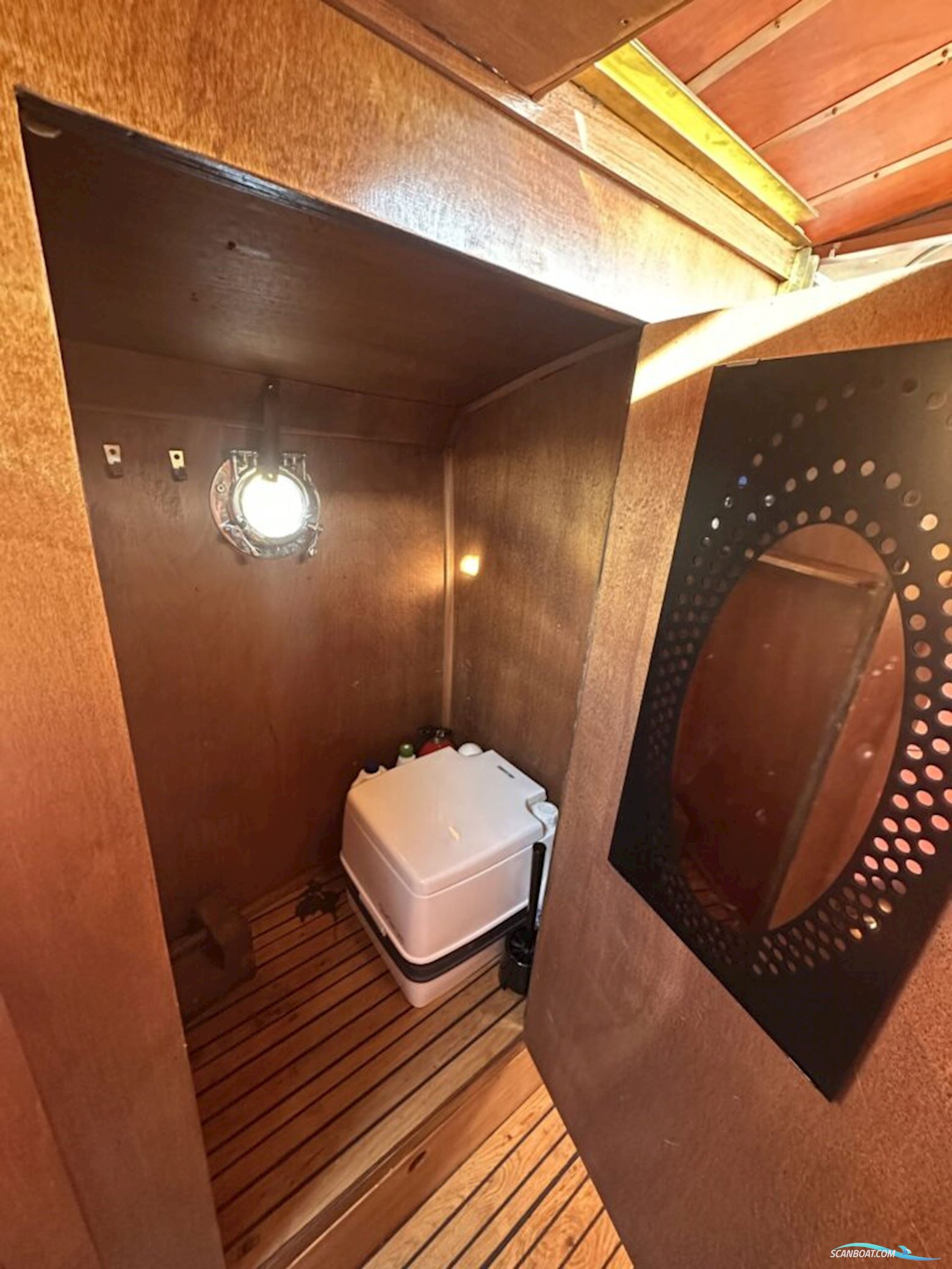 Werftbau Backdecker 9.0