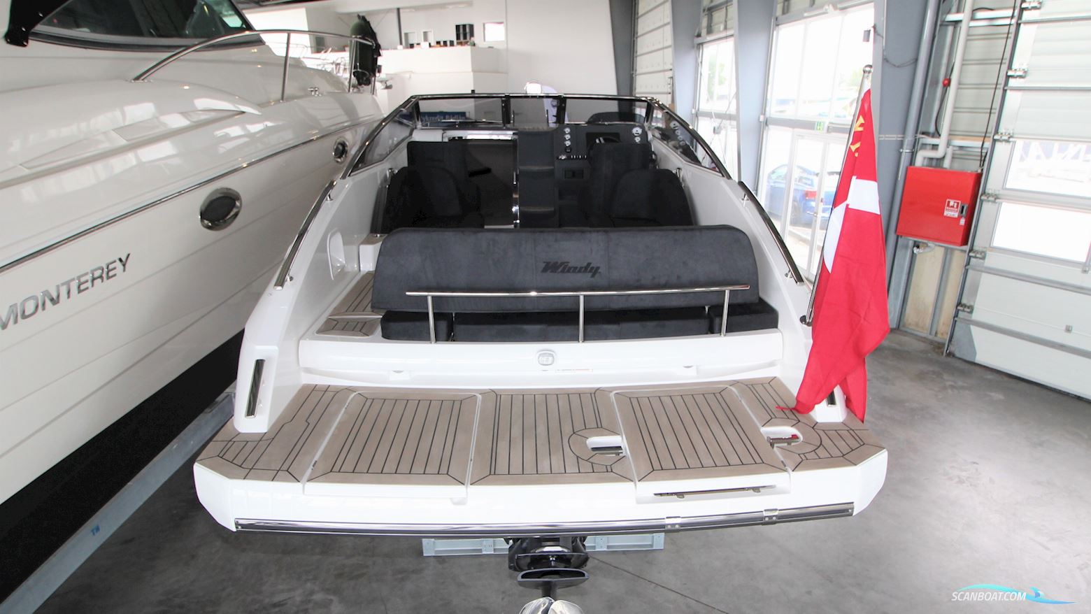 Windy 27 Solano (New)