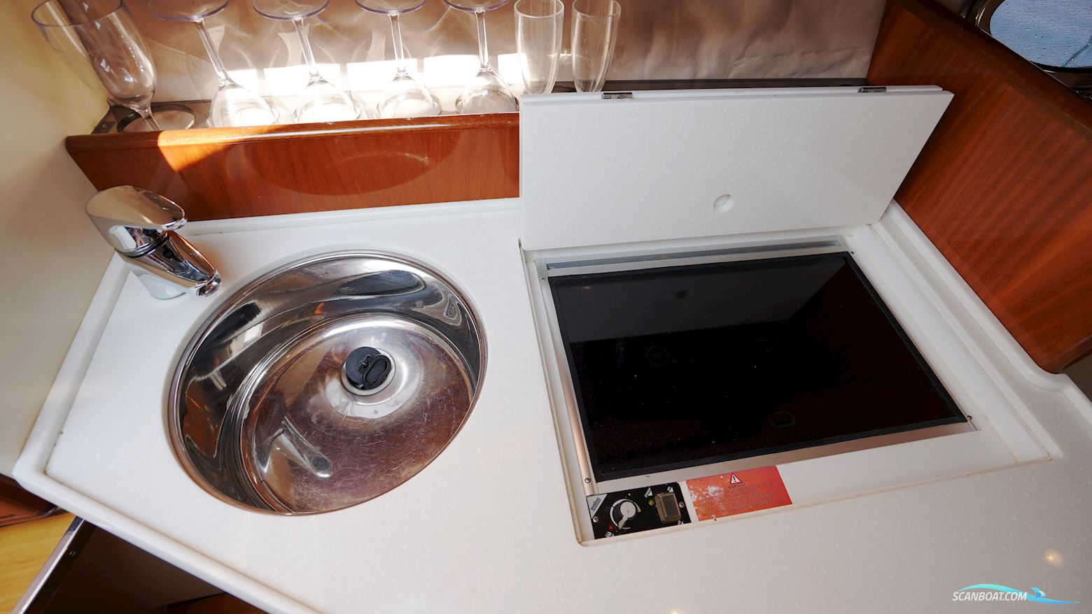 Windy 32 Grand Tornado