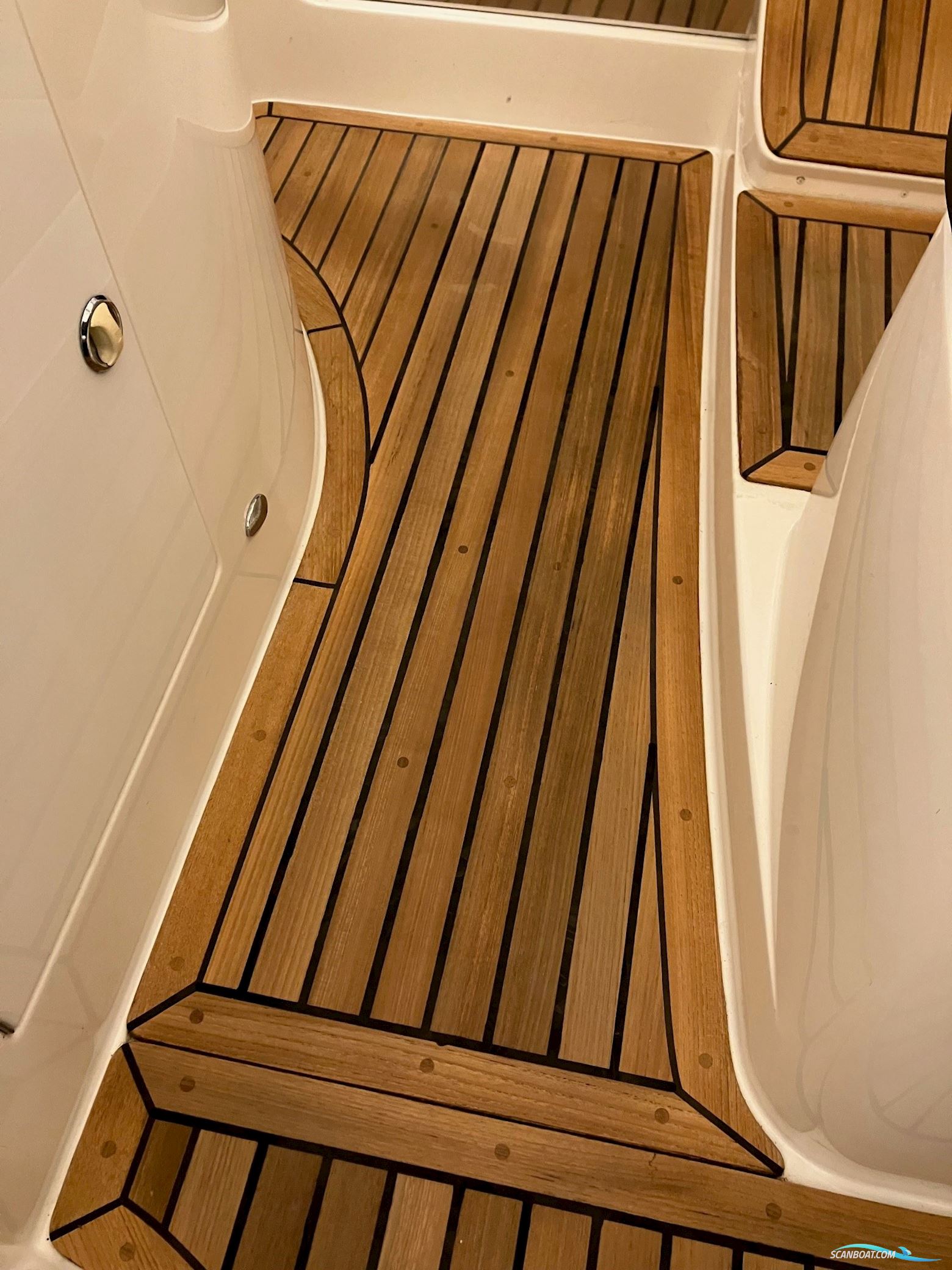 Windy 32 Grand Tornado