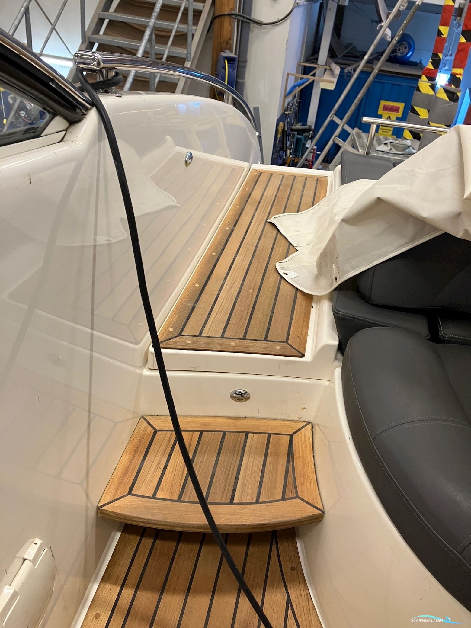 Windy 32 Grand Tornado