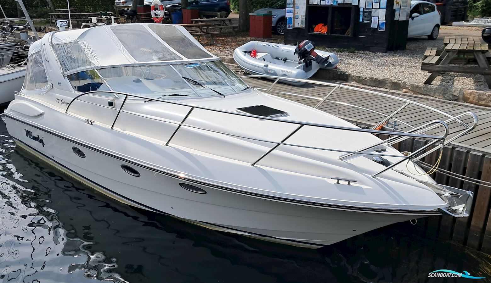 Windy 32 Scirocco Motorboten 2002, met Volvo Penta Kad300 motor, Sweden