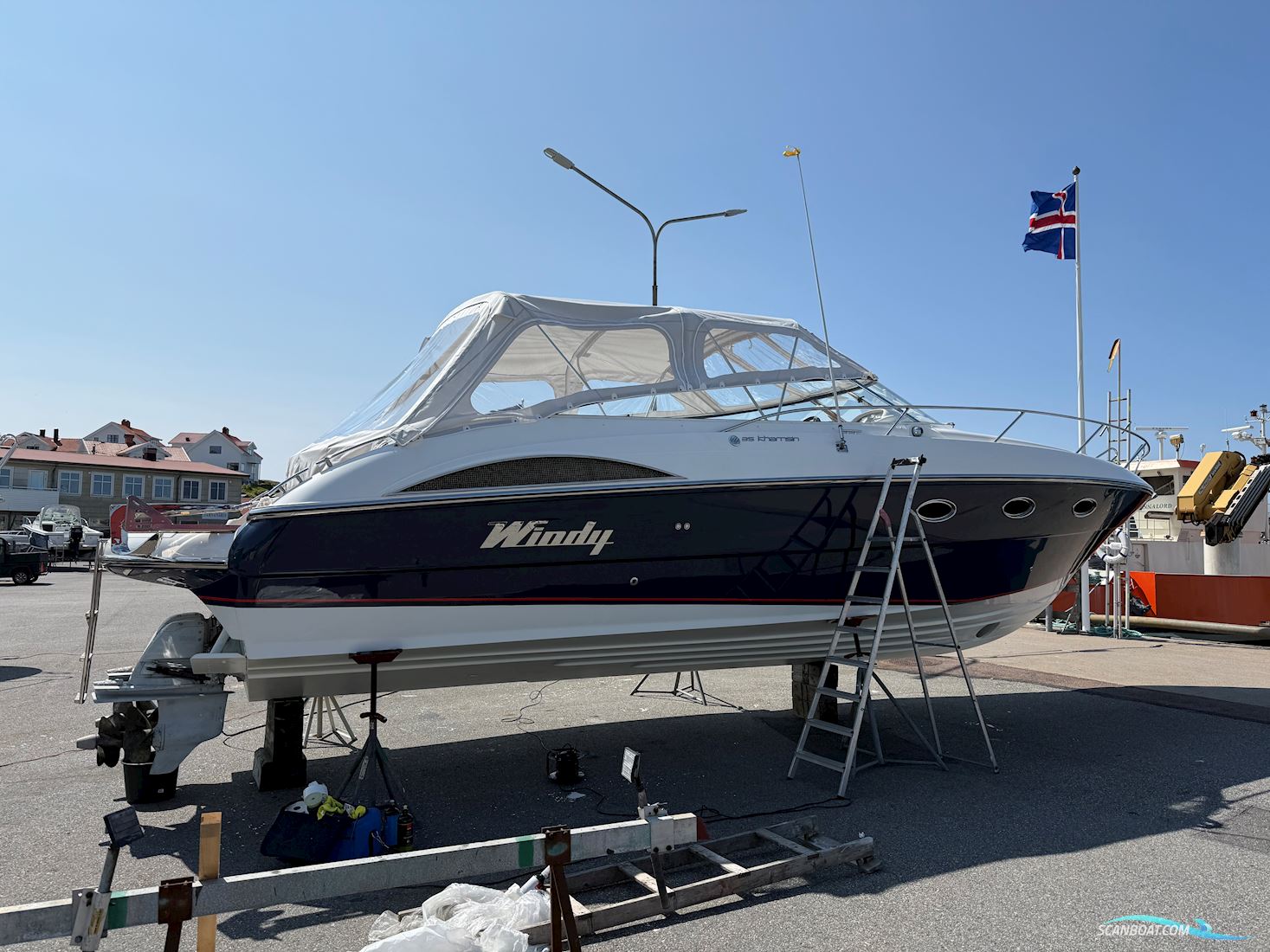 Windy 35 Khamsin Sun Lounge Motorboten 2008, met Volvo Penta D6 - 370 motor, Sweden