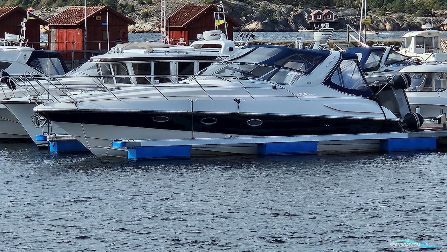 Windy 35 Mistral Motorboten 2000, met Volvo Penta KAD 44 motor, Sweden