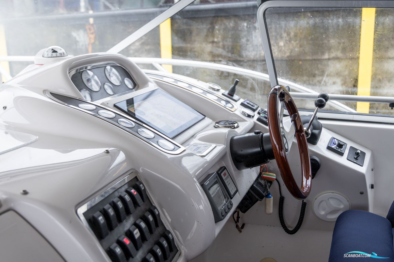 Windy 37 Grand Mistral HT (2008) | 410h | Twin Volvo Penta KAD300 | Immaculate Condition | One Owner