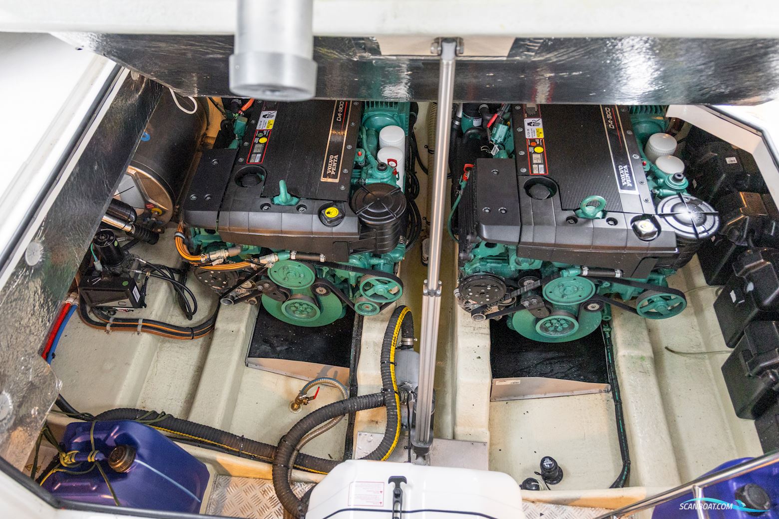 Windy 37 Grand Mistral HT (2008) | 410h | Twin Volvo Penta KAD300 | Immaculate Condition | One Owner