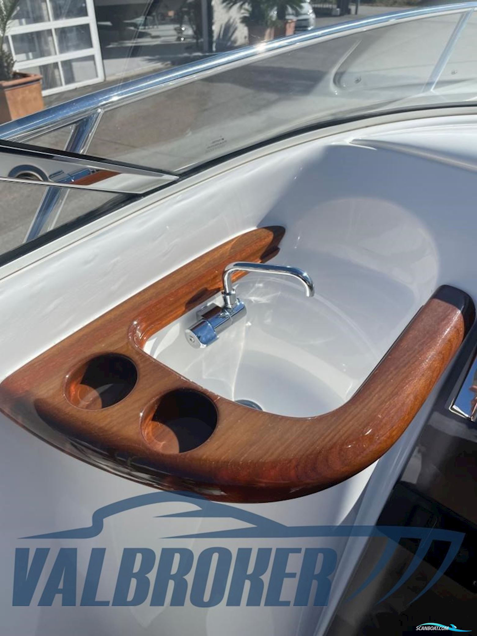 Windy Boats 26 Kharma