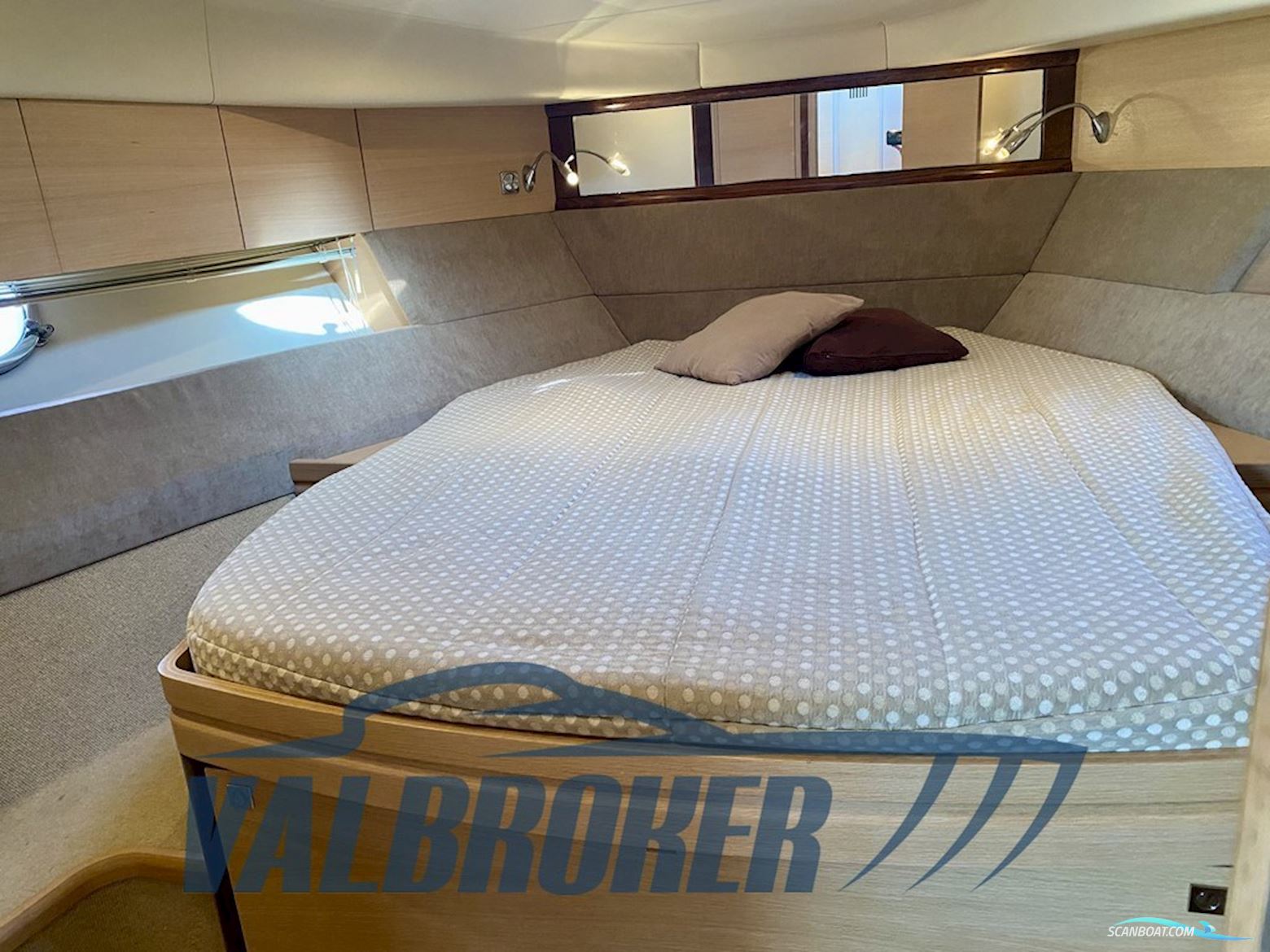 Windy Boats 44 Chinook