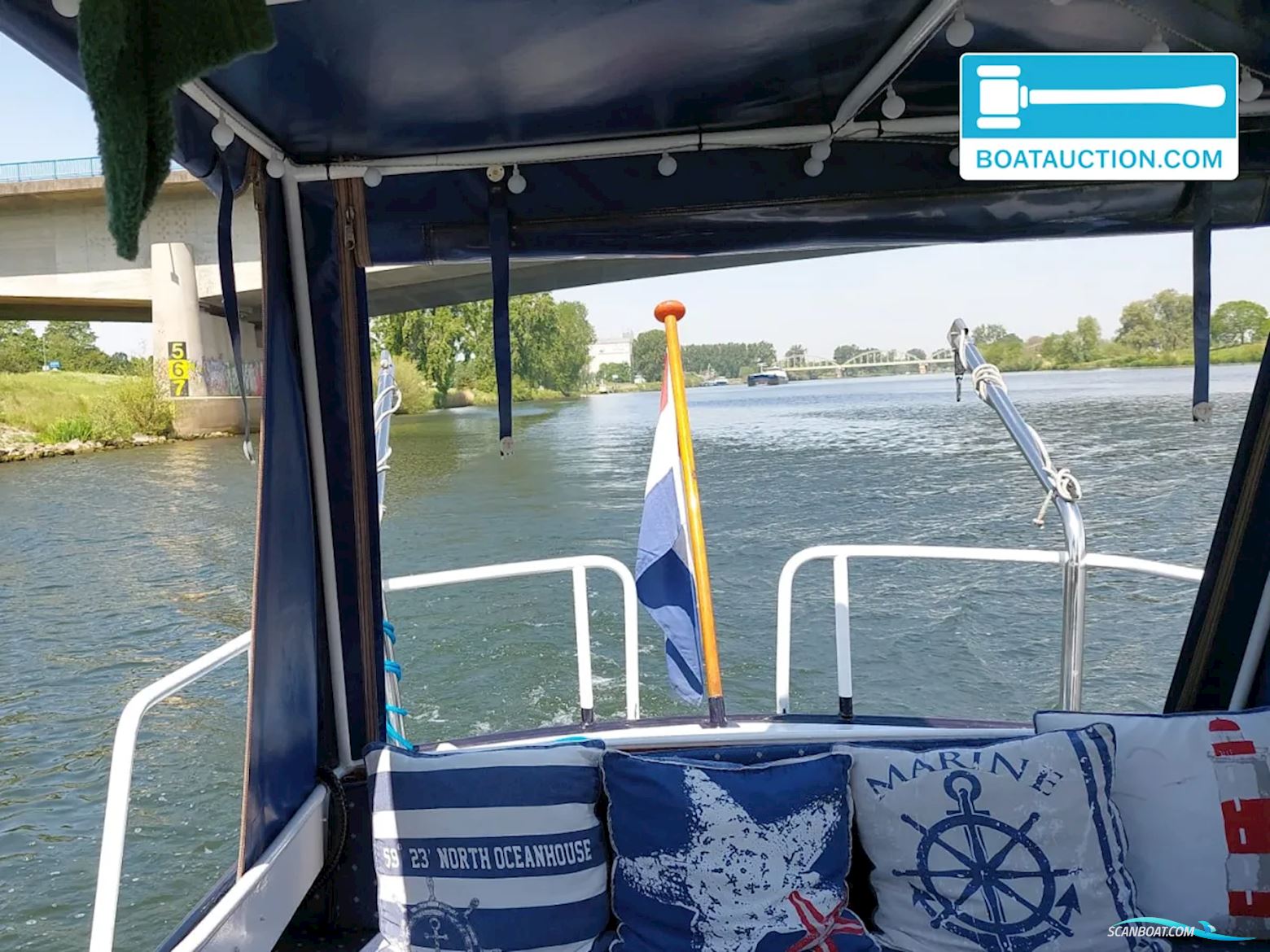 Woudenberg kruiser 720