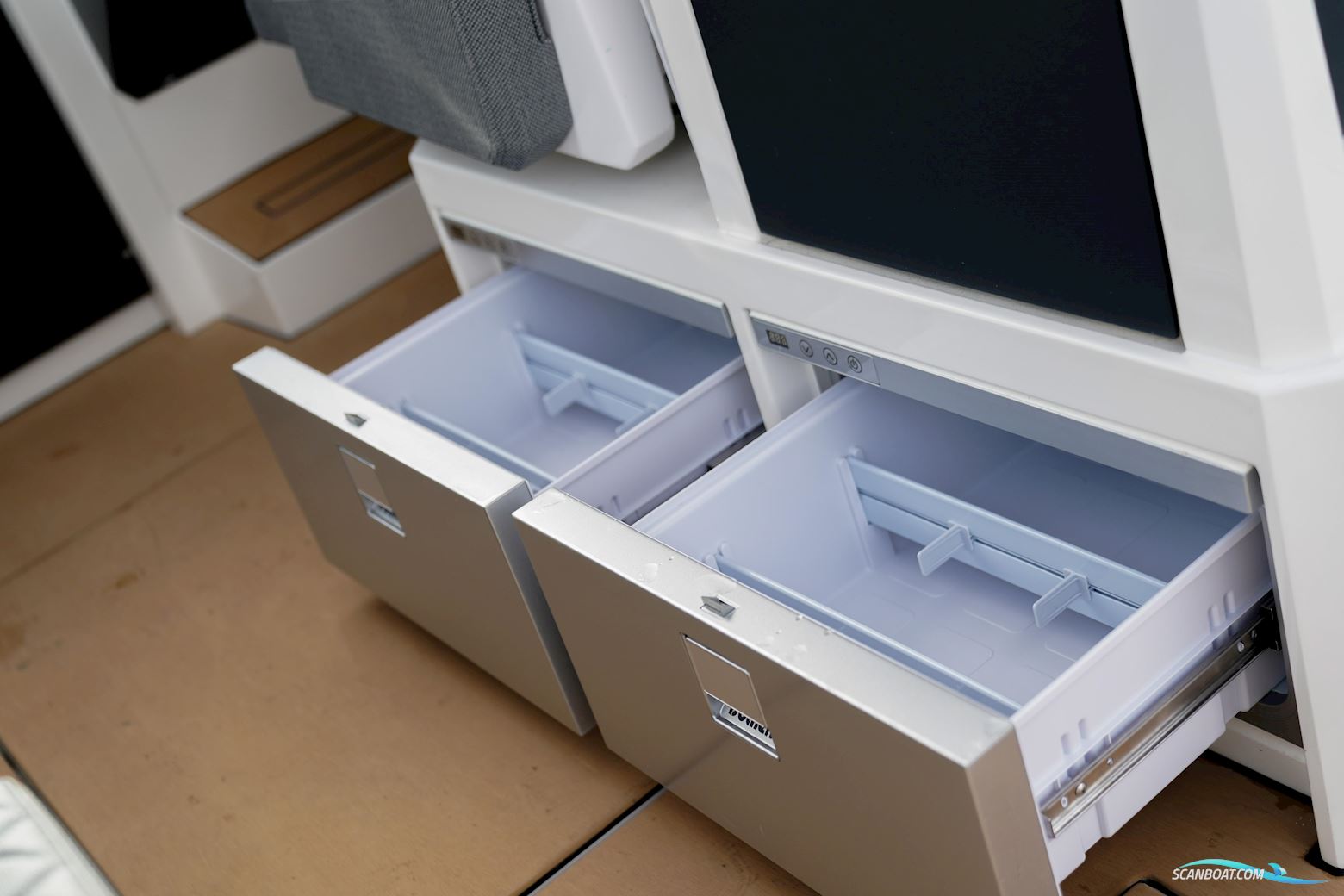 X-Yachts X-Power 33C