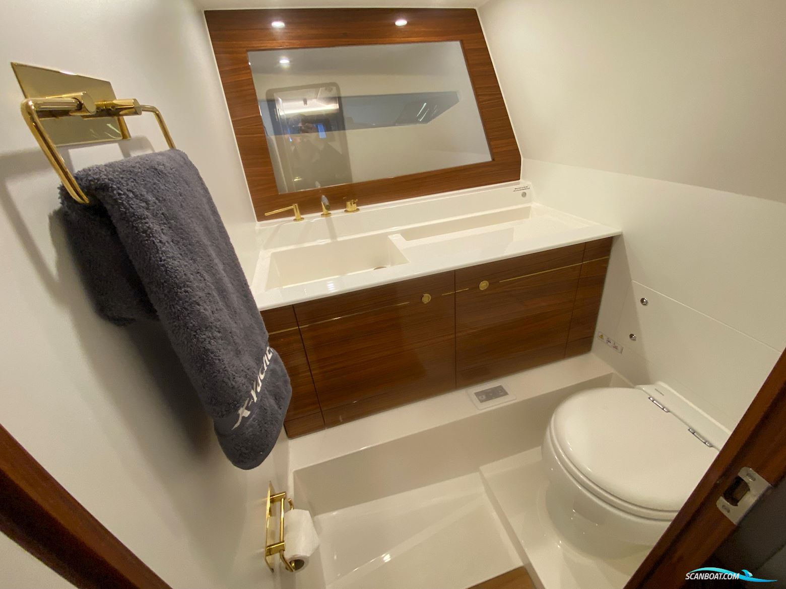 X-Yachts X-Power 33C