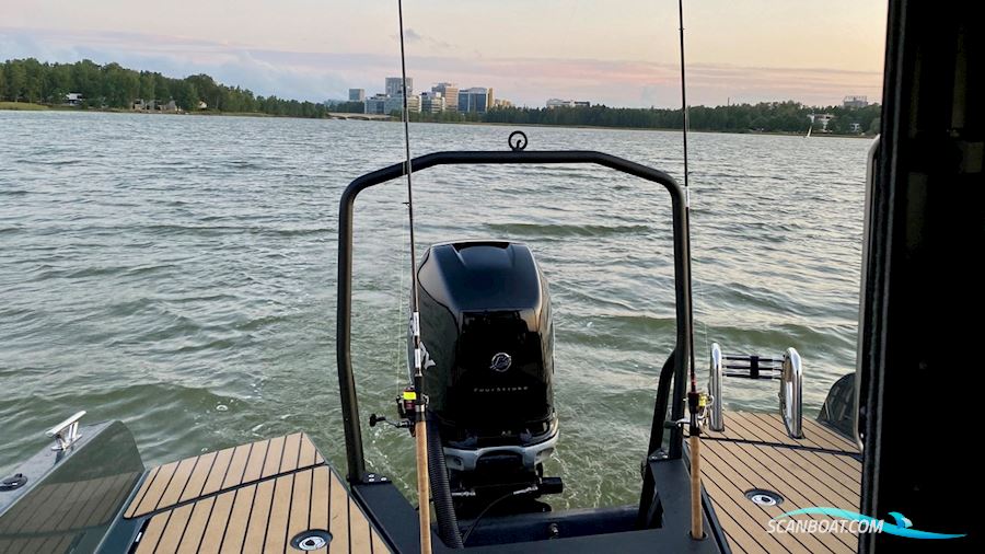 XO 260 Cabin (Explr 9)