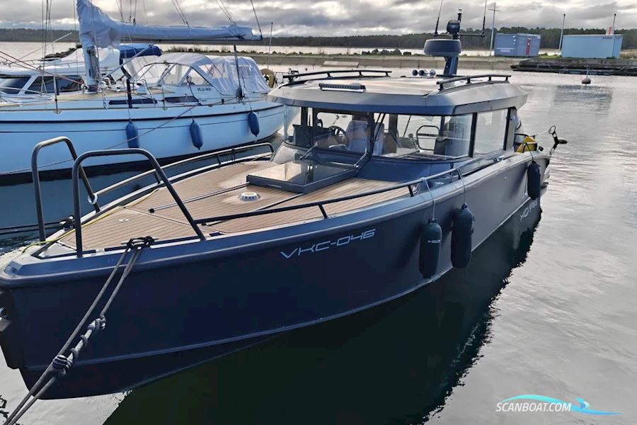 XO Explr 10 S Motorboten 2021, met Mercury Verado V8 Ams motor, Estland