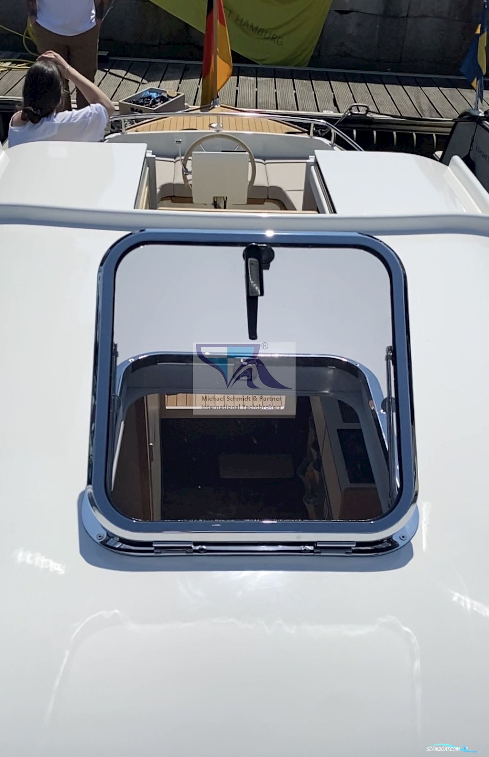 Yachtwerft Hamburg GmbH Elektro Tuckerboot 22f