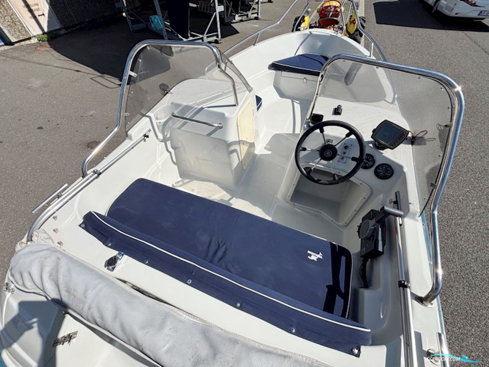 Yamarin 4730 BR Styrepultsbåd