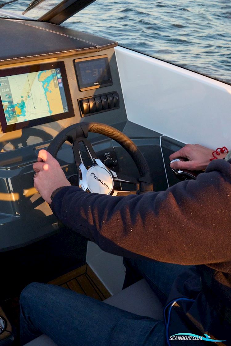 Yamarin 67 DC Premium Edit. Yamaha F225Xcb