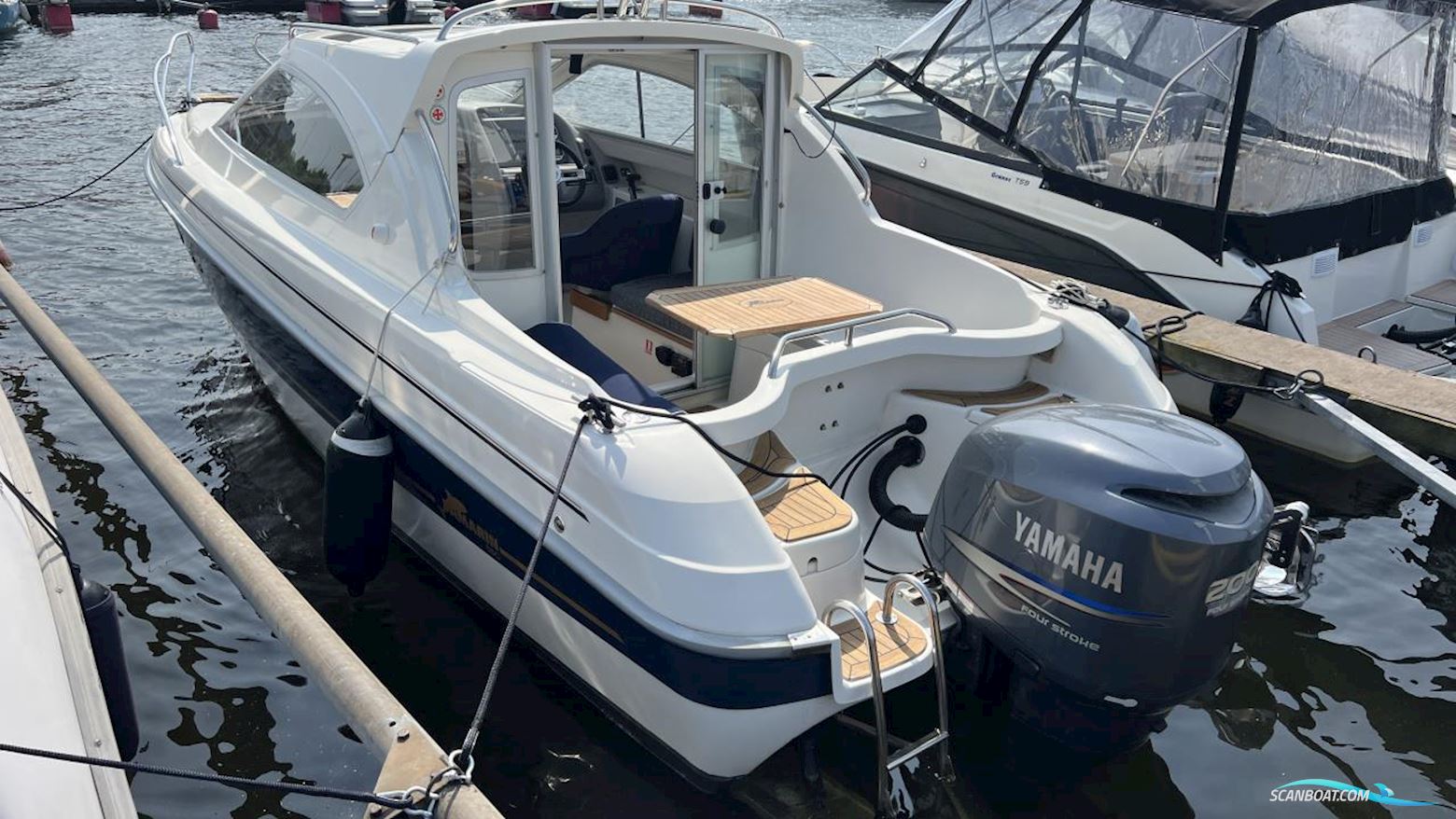 Yamarin 68 Cabin