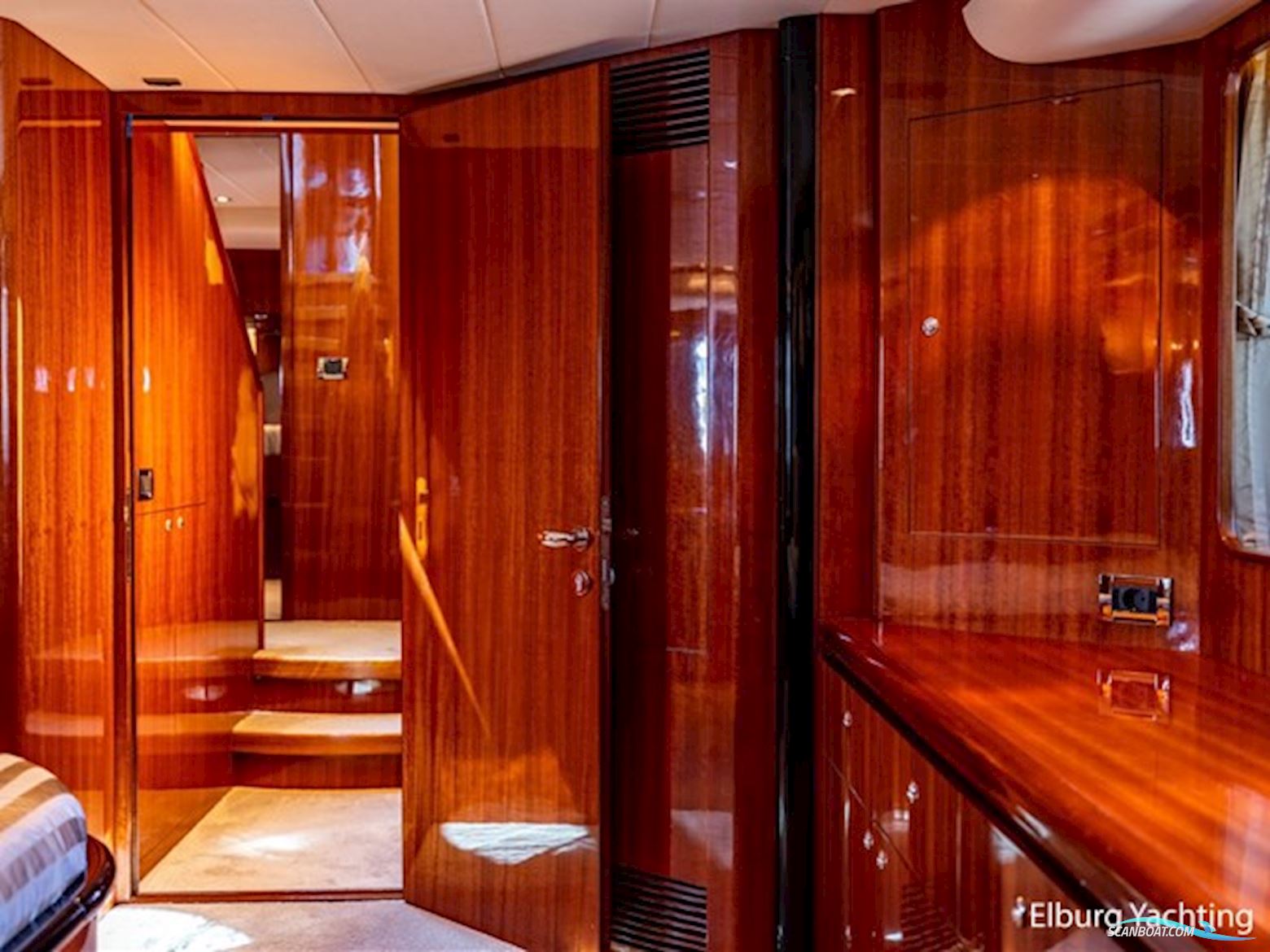 Yaretti 25.20 - Superior