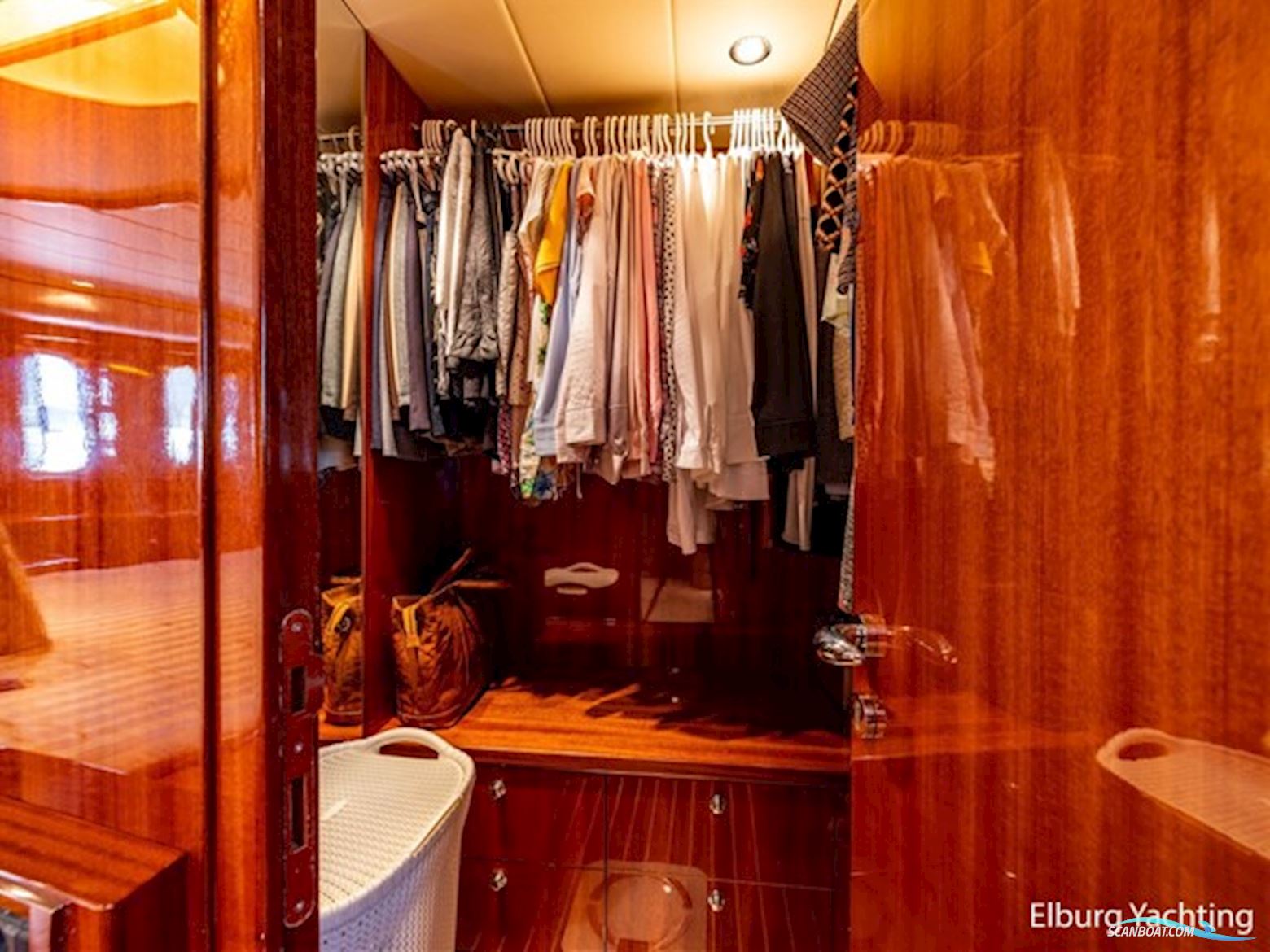 Yaretti 25.20 - Superior