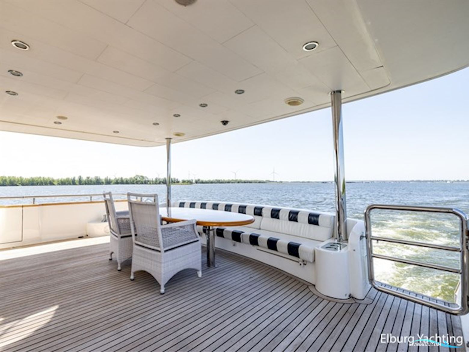 Yaretti 25.20 - Superior