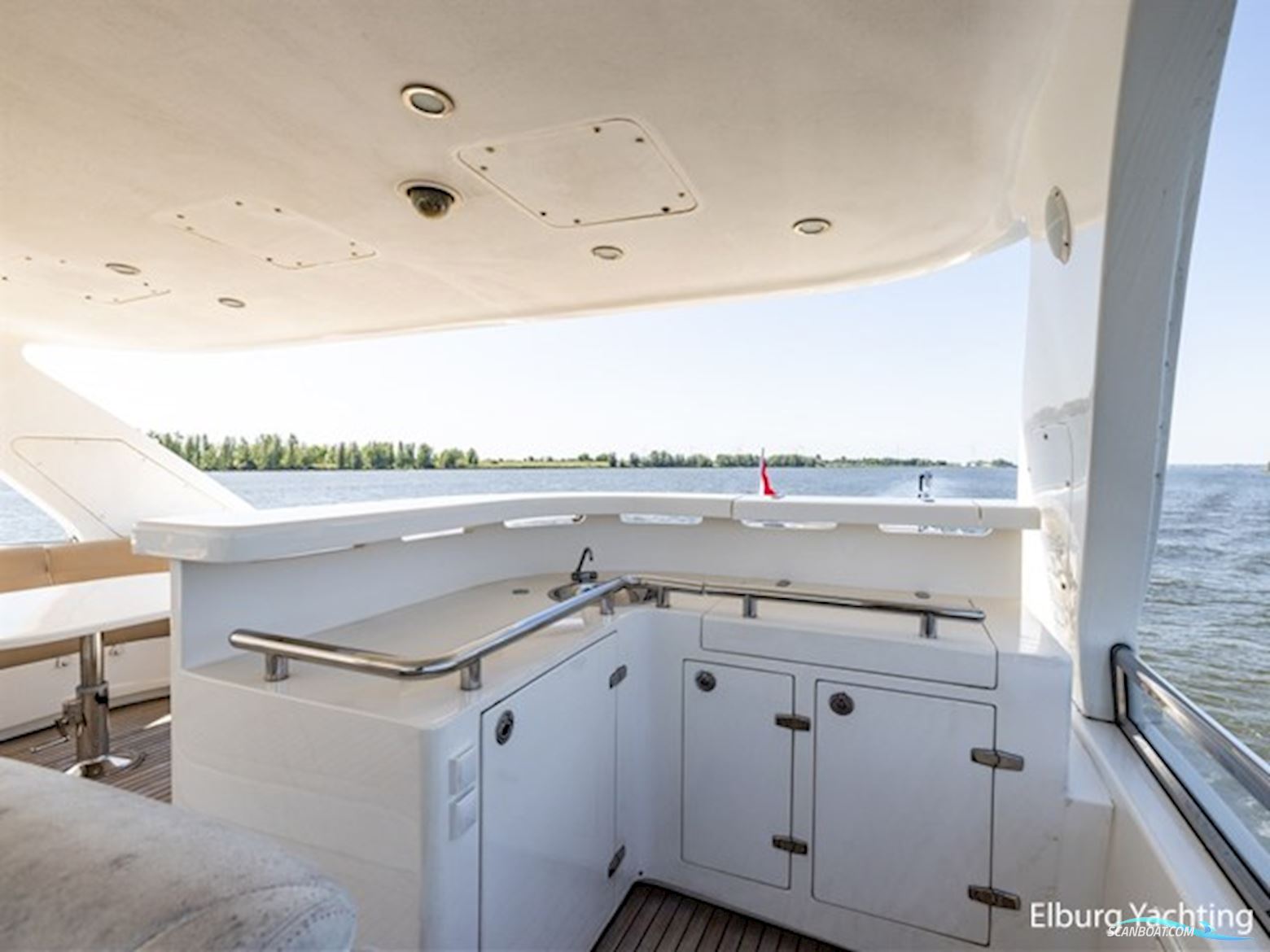 Yaretti 25.20 - Superior