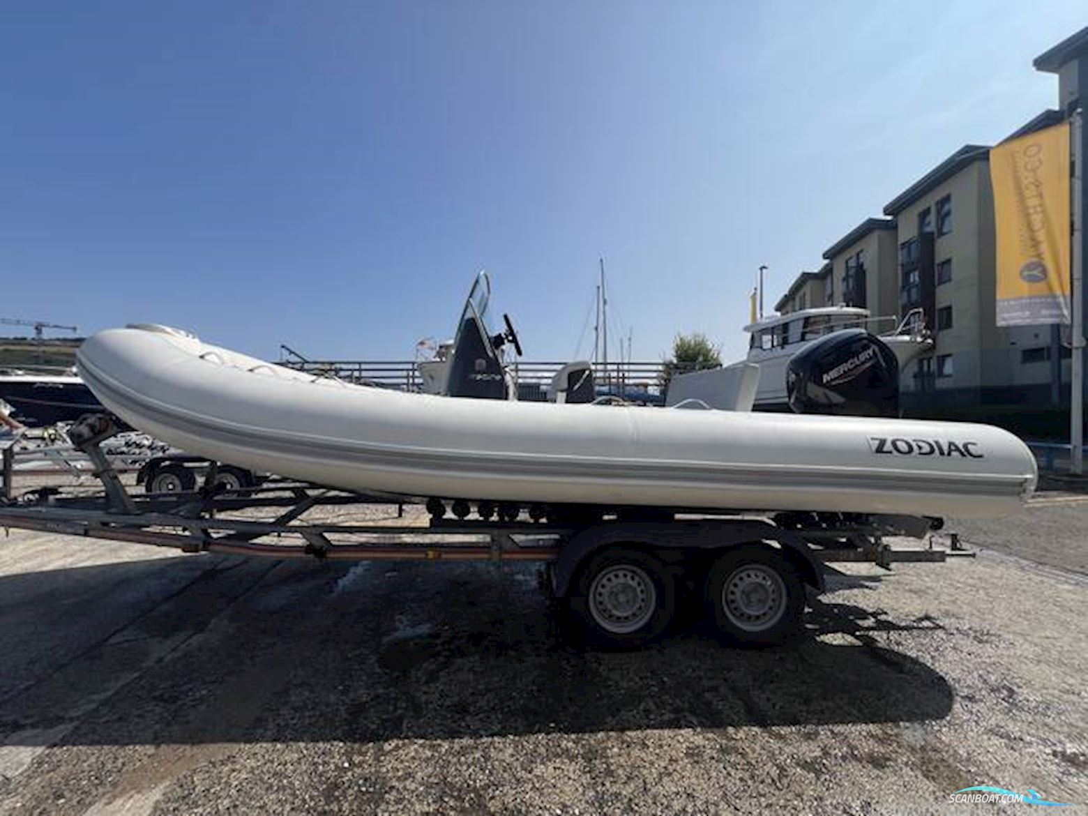 Zodiac Medline 580 Rib