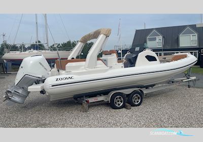 Zodiac Medline 9 Blanc (pris ex. TAX / moms) Motorboten 2026, met Mercury motor, Denemarken
