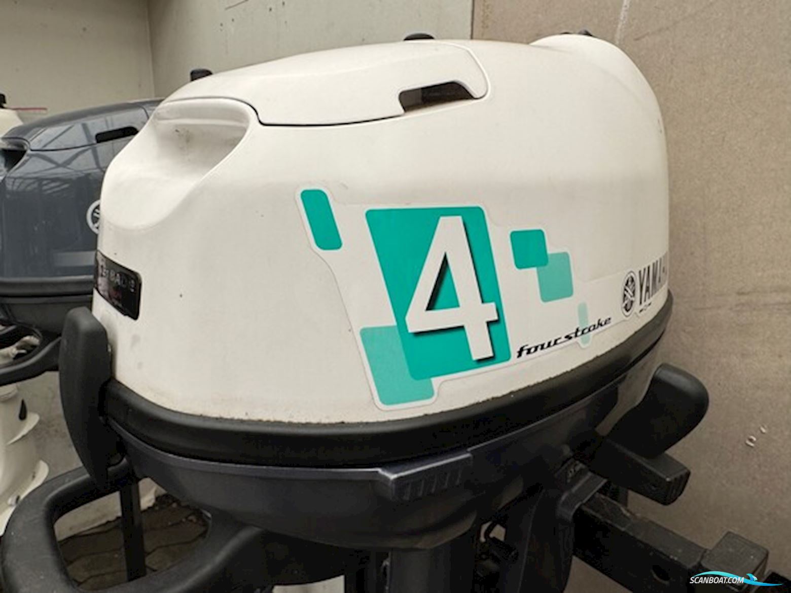 4 HK Yamaha 4 Takt Med Kort Ben Motoren 2025, Denemarken