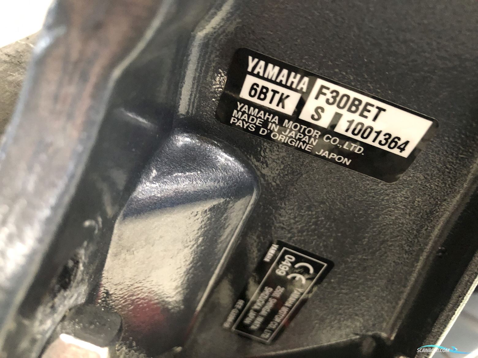 Yamaha F30BETS