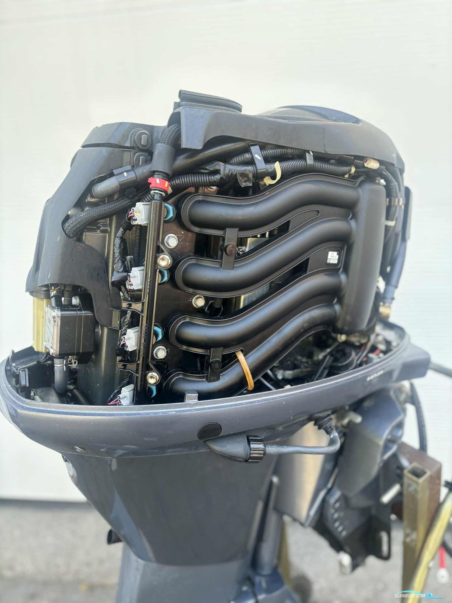 Yamaha F70 AETX