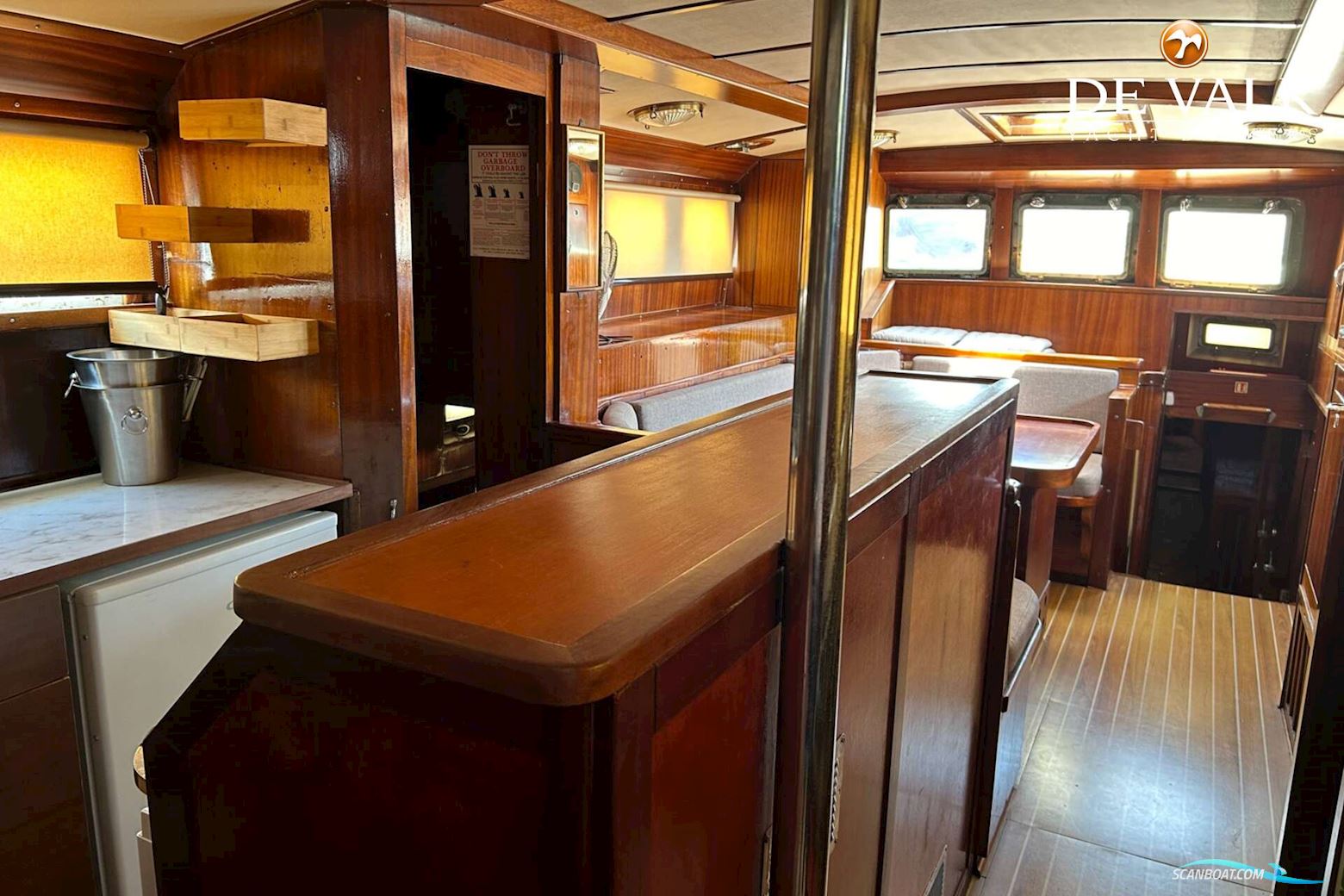 Beliard Crighton 30m