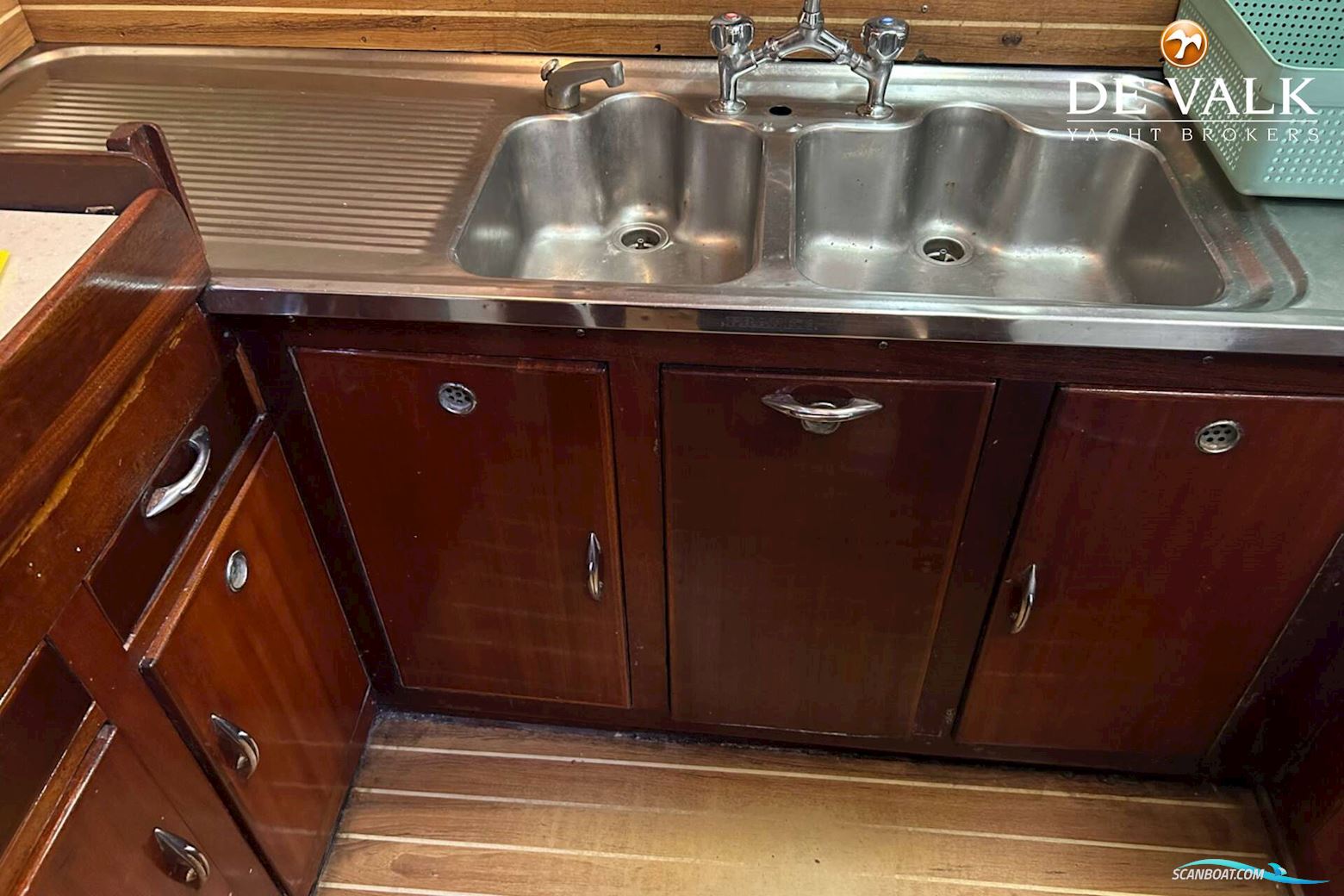 Beliard Crighton 30m