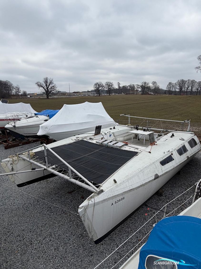 Catamaran Saara