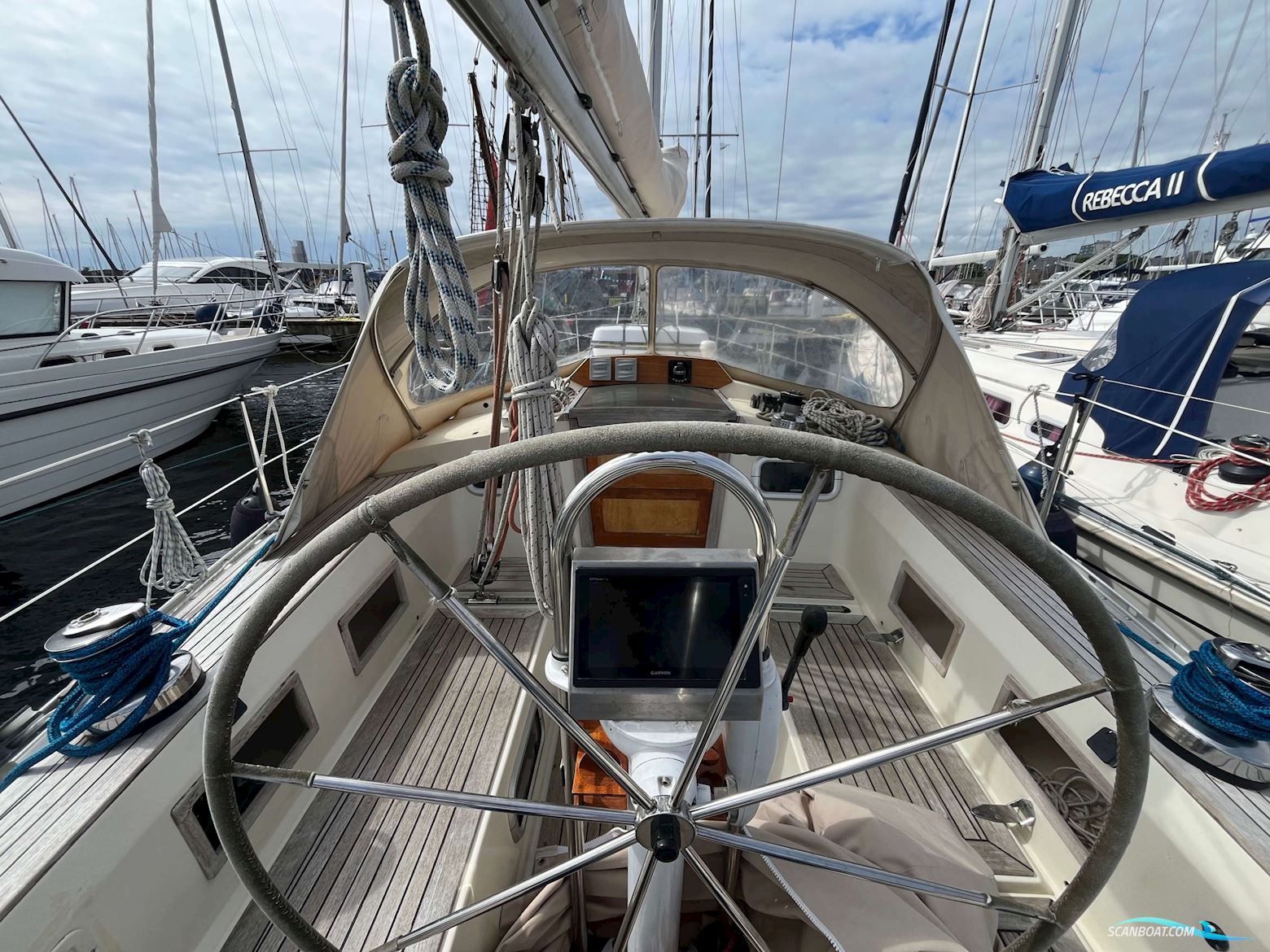 Comfortina 38 (1990)