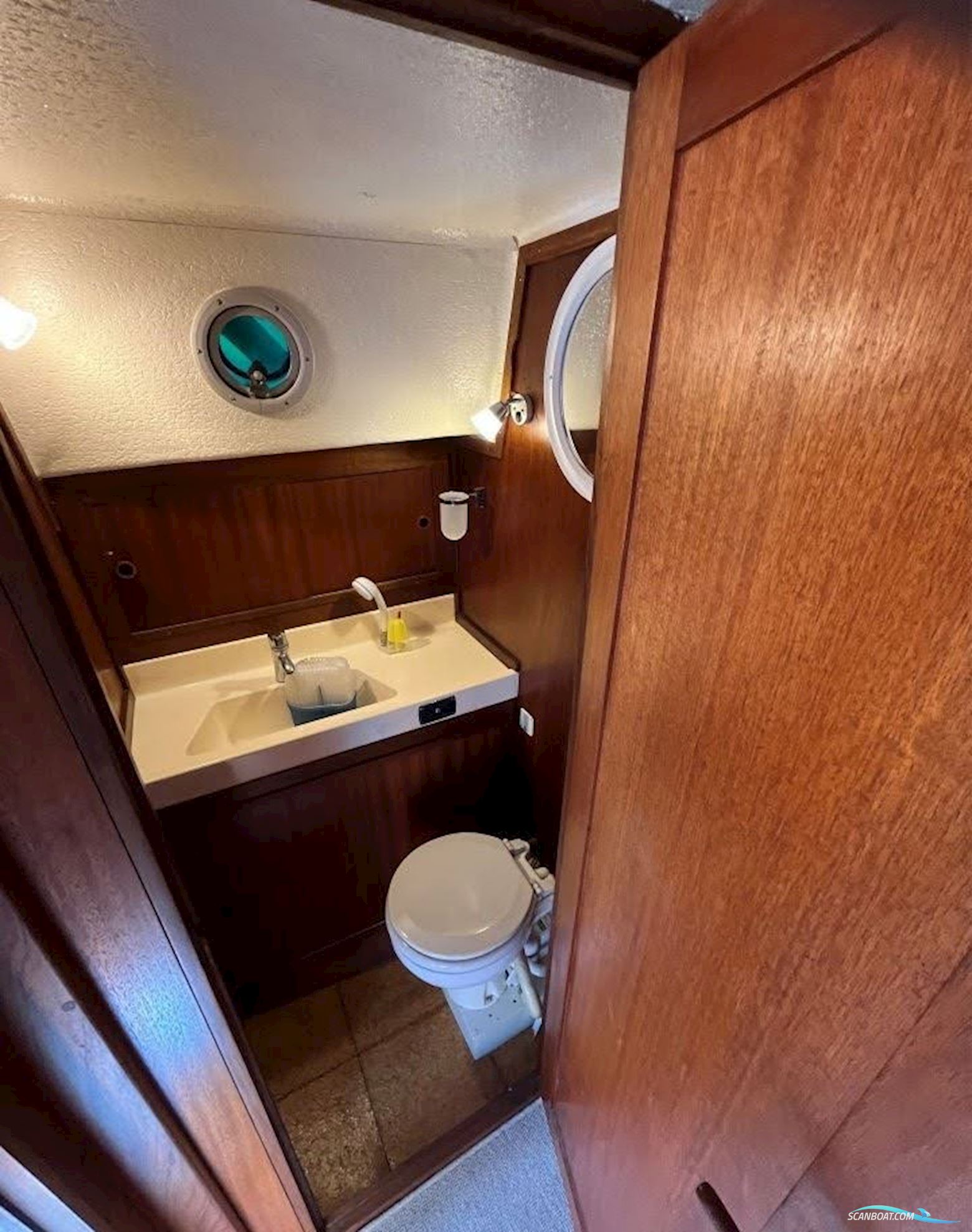 Compass 31 - Købsaftale Ude