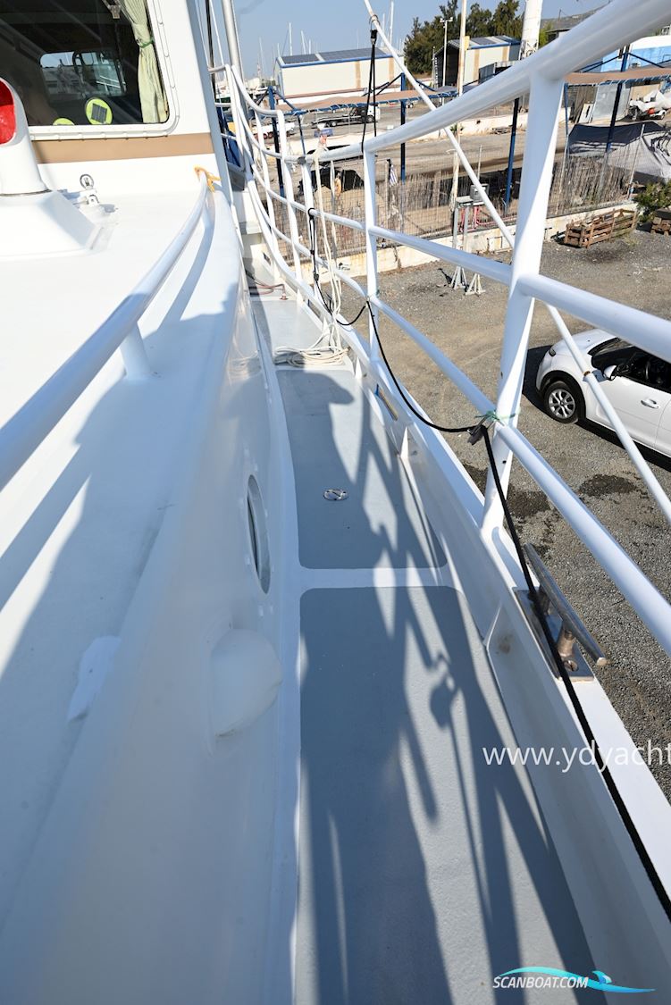 Diesel Duck 44 Trawler Motorsailer