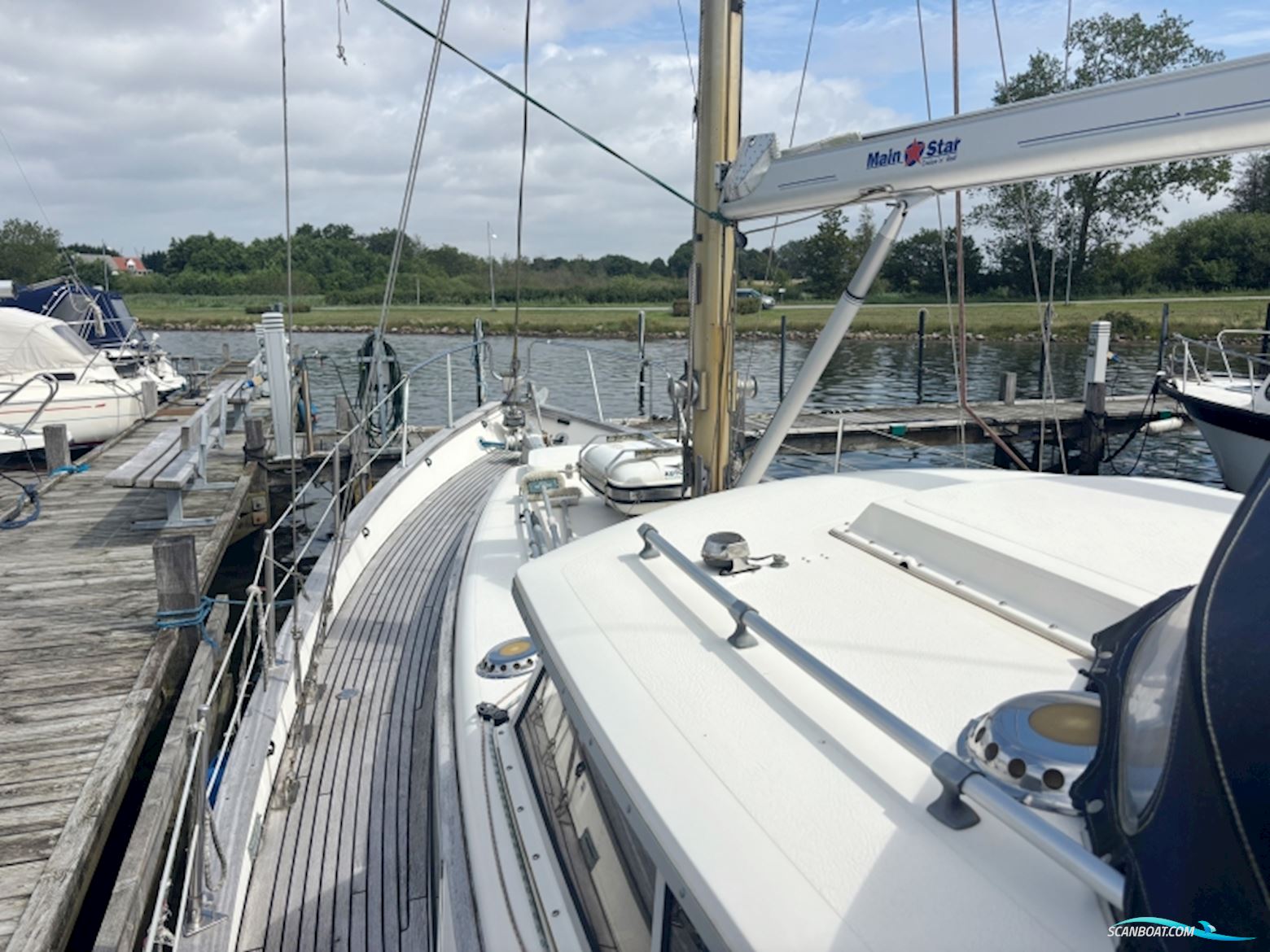 Fjord 33 MS Motorsejler