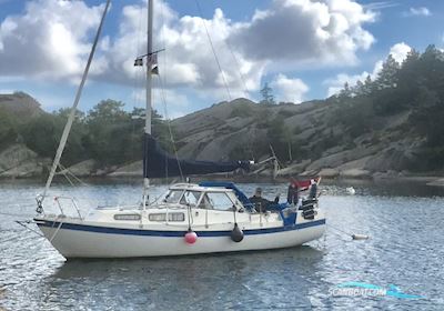 Kitt 25 Motorsailer 1975, with Yanmar 3YM20 engine, Denmark