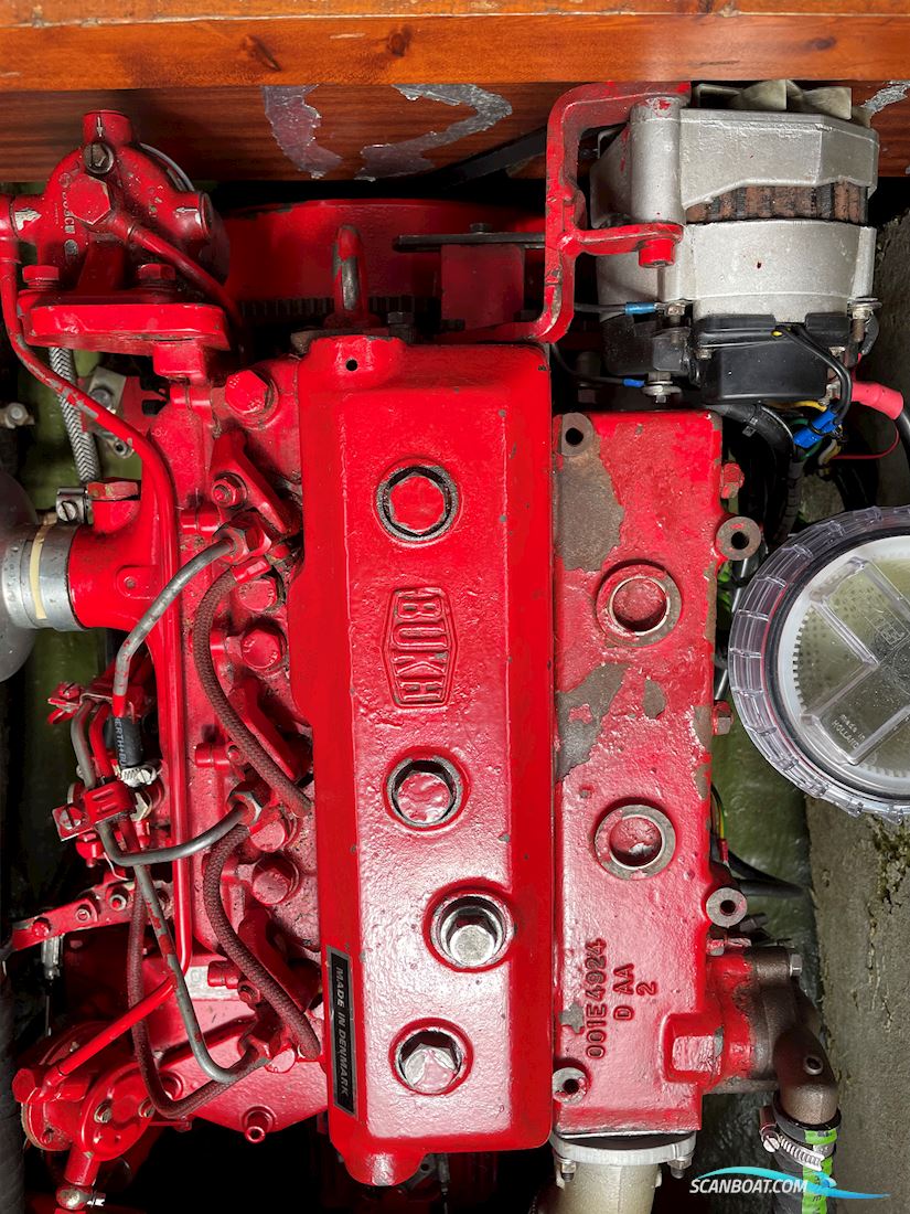 LM 27